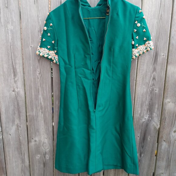 Vintage 60s Dress "Fashion Centre" Green Beaded Daisy 32"B 29"W - Picture 14 of 16